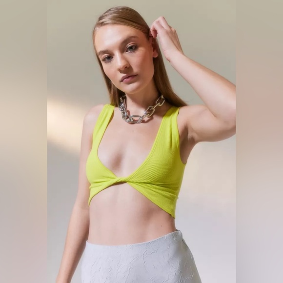 NWT urban outfitters/out from under reversible twist tank - Picture 2 of 6